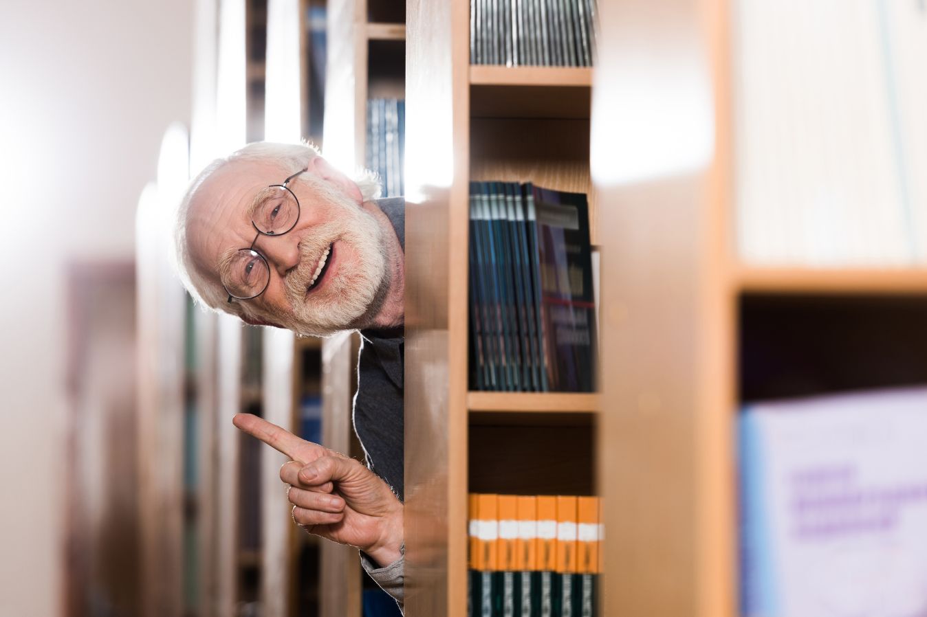 Болгарская библиотека начала доставлять на велосипедах книги читателям